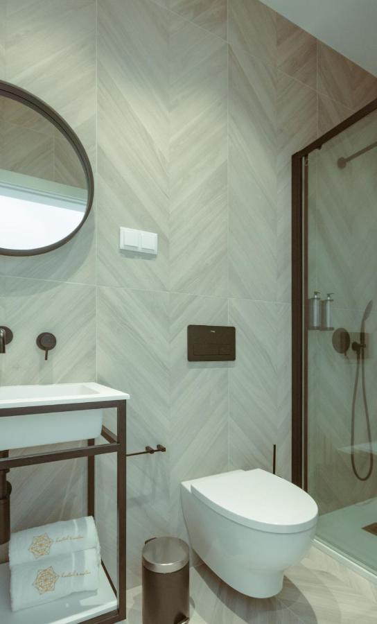 Pedra De Sal - Hostel & Suites Rio Maior Buitenkant foto