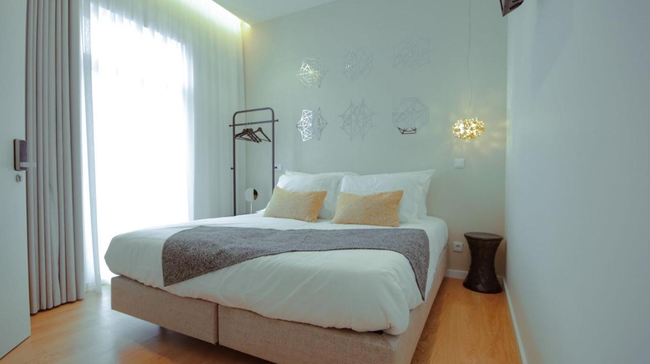 Pedra De Sal - Hostel & Suites Rio Maior Buitenkant foto