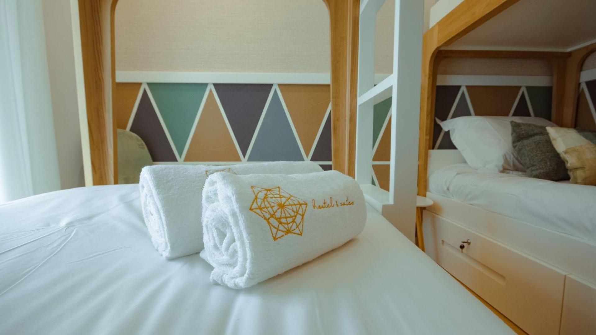Pedra De Sal - Hostel & Suites Rio Maior Buitenkant foto